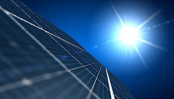 Solarpanel in der Sonne